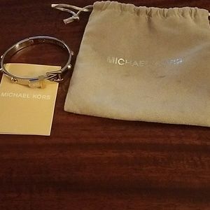 Michael kors bangle